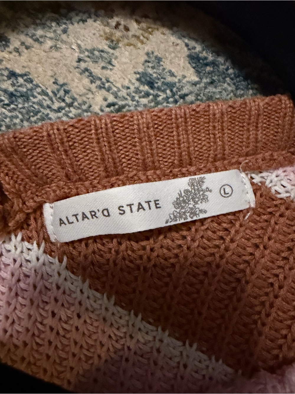 Altar'd State Rust and Light Pink Scoop Neck Knit Sweater